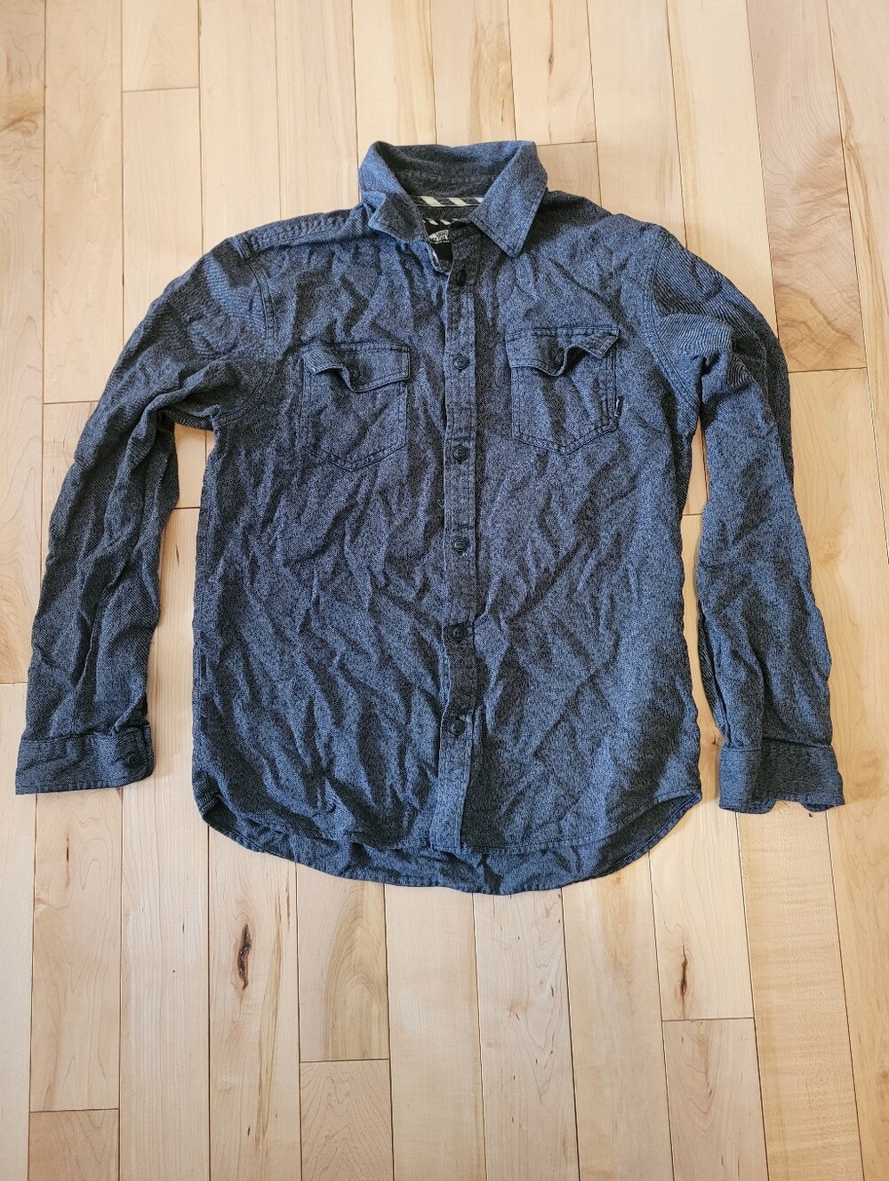 Vans men's size medium button up gray shirt